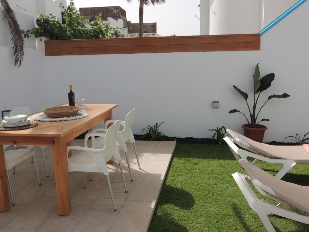 Cozy, Beach House , By Mahbovillas La Oliva Exterior foto